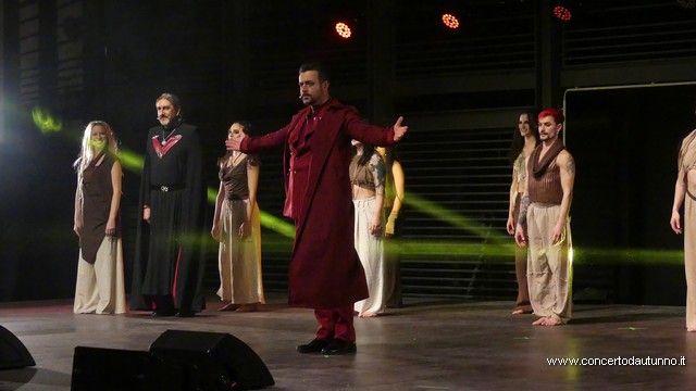 JESUS in Cavallerizza