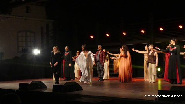 JESUS in Cavallerizza