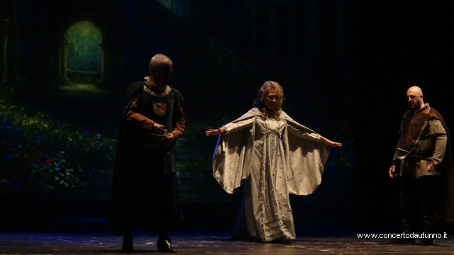 Auser Magenta Trovatore al Lirico