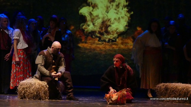 Auser Magenta Trovatore al Lirico