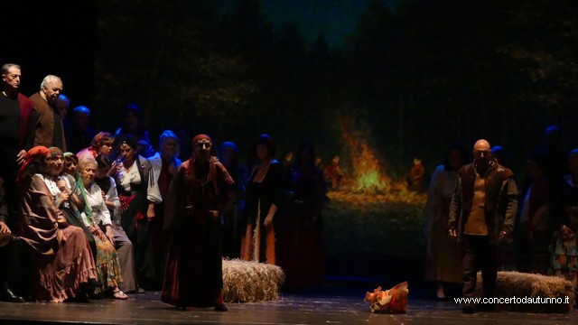Auser Magenta Trovatore al Lirico