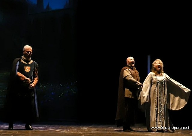 Auser Magenta Trovatore al Lirico