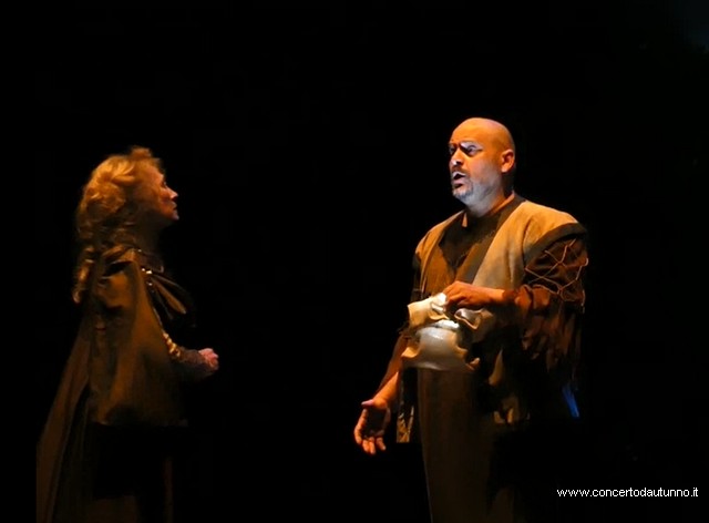Auser Magenta Trovatore al Lirico