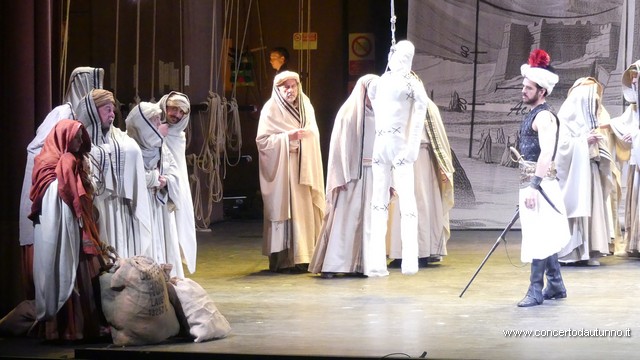 Italiana in Algeri Teatro Coccia