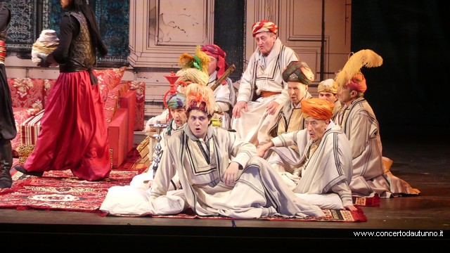 Italiana in Algeri Teatro Coccia