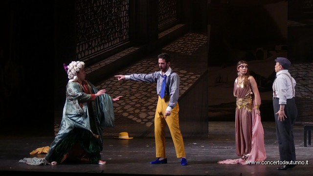 Italiana in Algeri Teatro Coccia