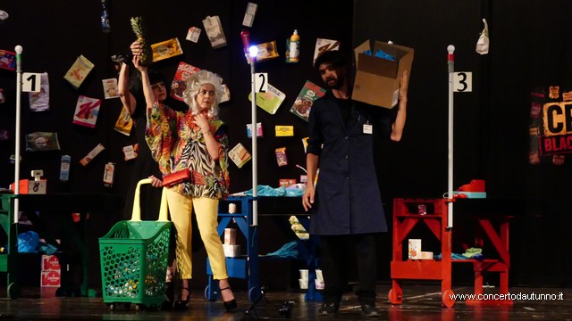 Magenta Teatro dei Navigli Saggi